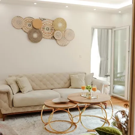 Fontana 1 Free Parking Апартаменты *