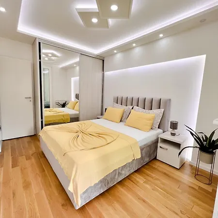 Апартаменты Fontana 1 Free Parking *