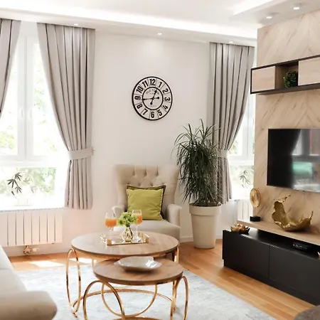 Fontana 1 Free Parking * Тузла