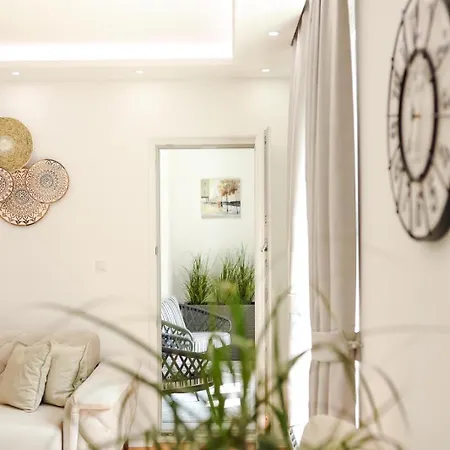 Fontana 1 Free Parking Тузла